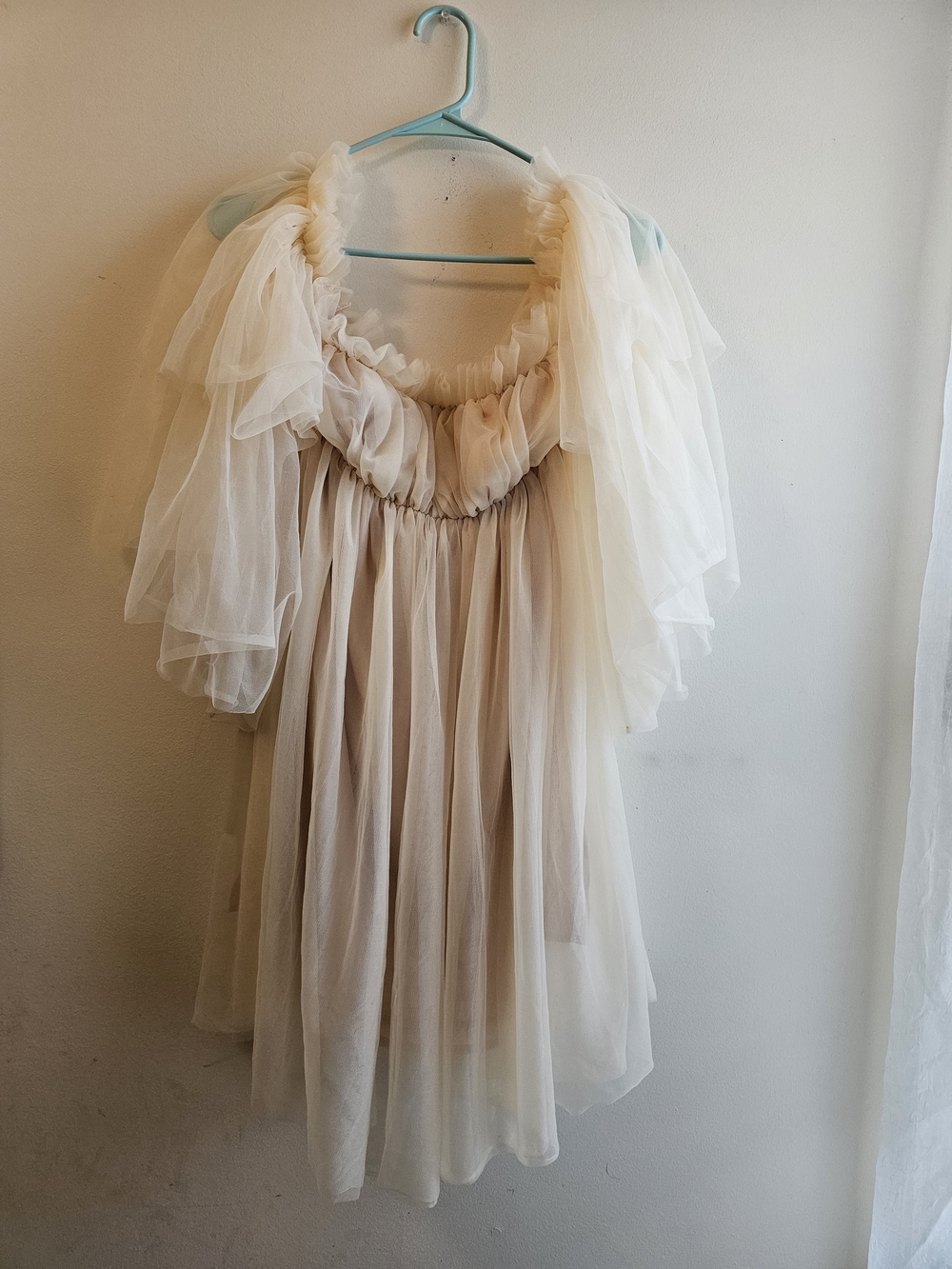 SHEIN Cream Layered Tulle Party Dress